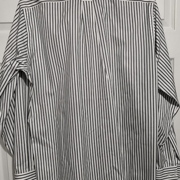 Kirkland Shirts Size 16-35...Button Front...Lot Of 3 - Picture 8 of 13